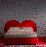 Heart shaped bed design by Fabio Novembre. Love wins with Feng Shui principles and Italian design.
